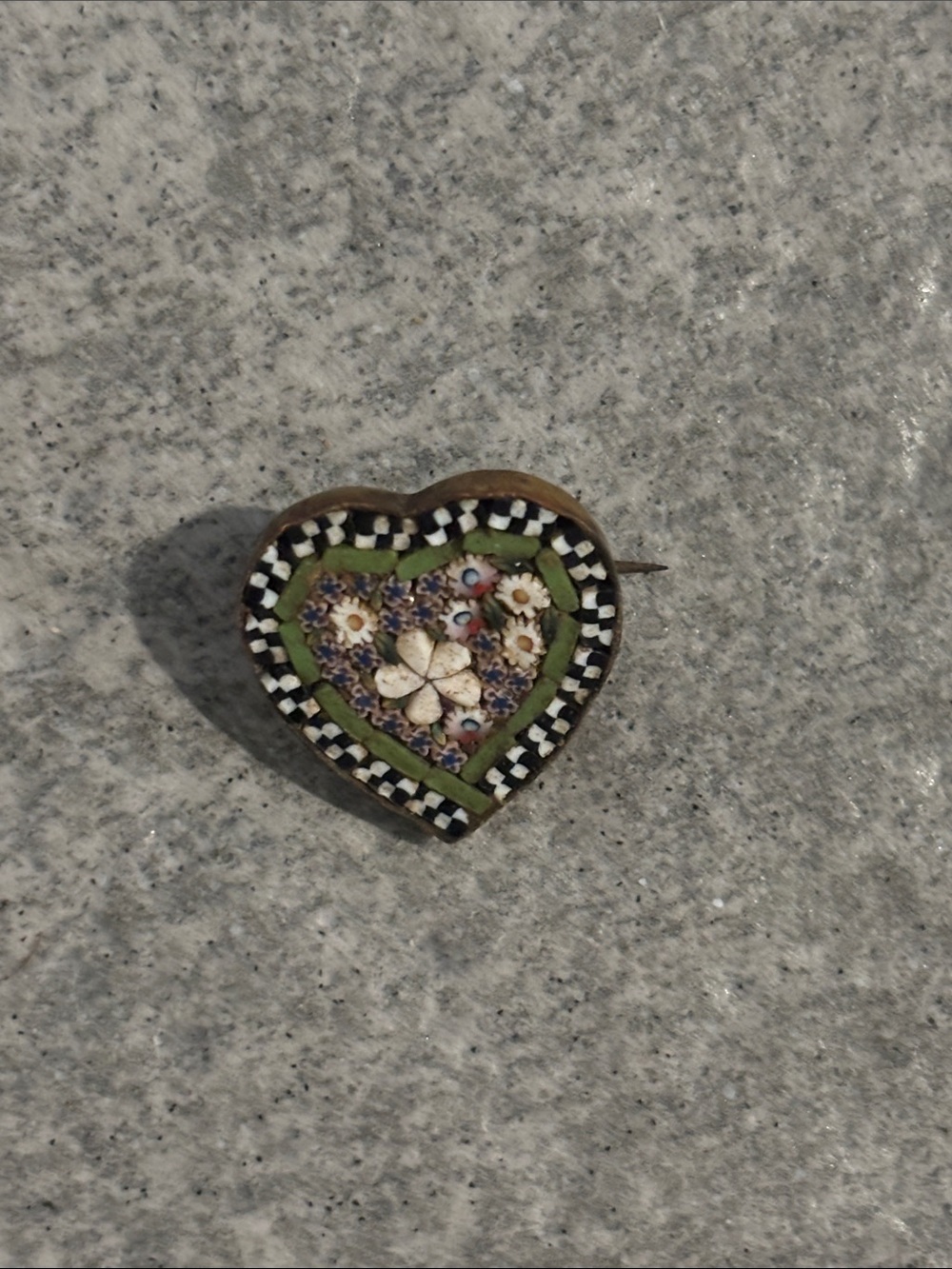 Heart-Shaped Floral Micro Mosaic Brooch in Green and Black
